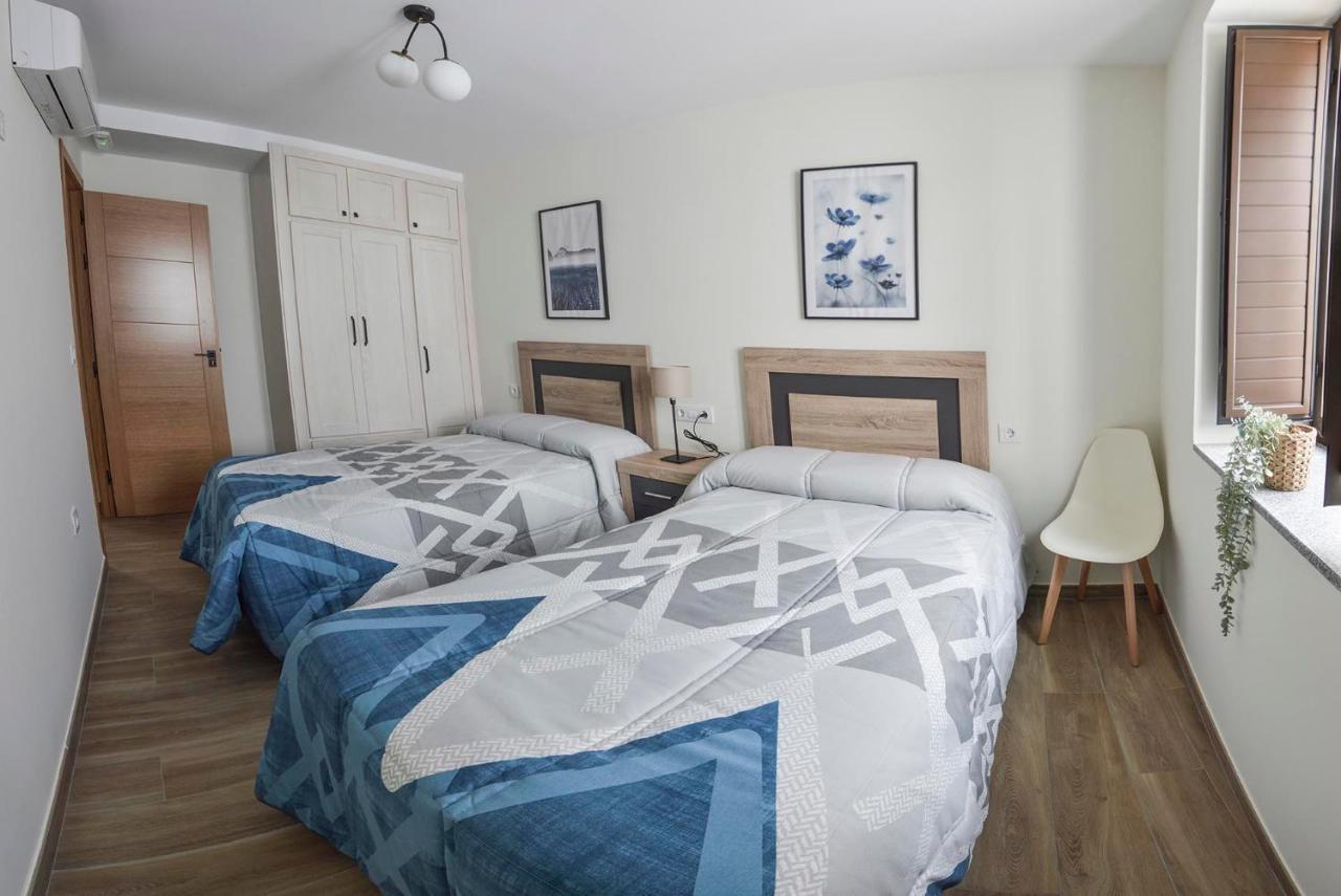 Apartamentos Turisticos Hornillo Caces 外观 照片